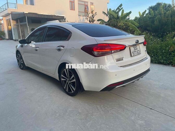 Kia Cerato 2017- 2.0 AT - 7000 km