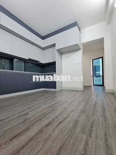 NHÀ MỚI NGUYỄN ĐÌNH HOÀN, Ô TÔ THANG MÁY 6 TẦNG NGÕ THÔNG, 45M2 18.5TỶ