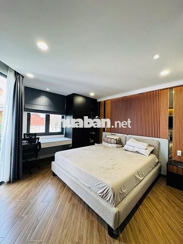 Chính chủ cho thuê nhà mới 4 tầng 3pn nội thất cao cấp, HXH p8 Gò Vấp