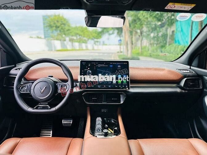 VinFast VF8 Plus AWD 2023 - 740 Triệu