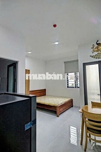 Phòng trọ tại 8x Nguyễn Lộ Trạch, 4,5 triệu, 20m2, view đẹp