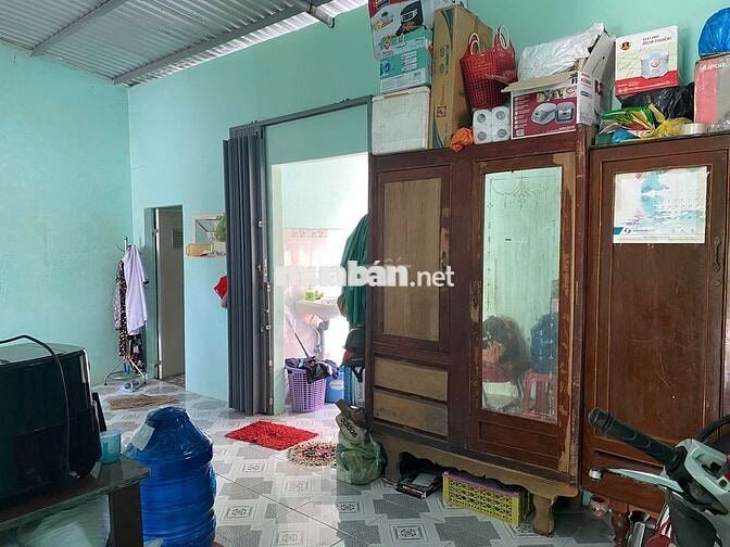 Nhà chính chủ cần cho thuê Trần Hưng Đạo 60m2 có sân trước, sân sau