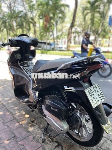 Xe máy Honda Air Blade 125 màu đen