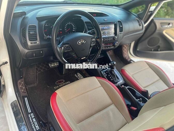 Kia Cerato 2017- 2.0 AT - 7000 km