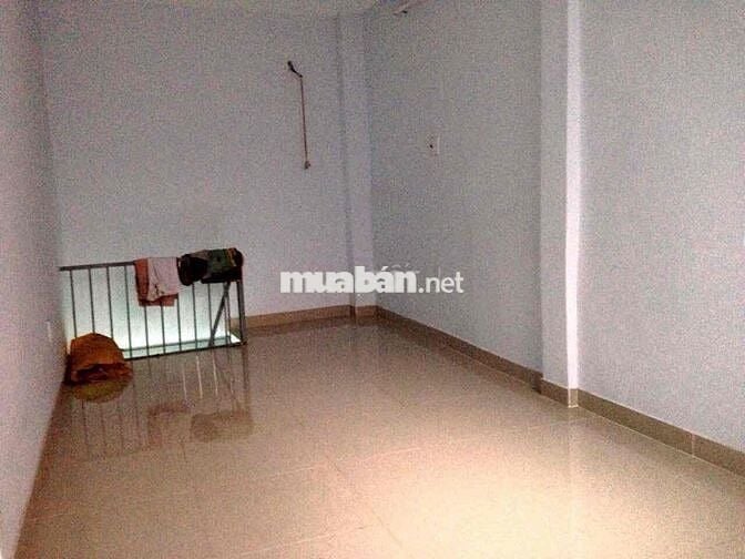 PHONG TRO 45m2, duong PHAM VAN HAI, TAN BINH, HCM.