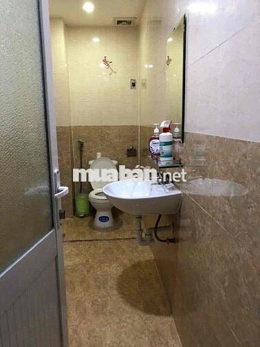 Nhà 3 tầng với 8p diện tích sàn 550m2 đường Pasteur, Hải Châu, Đà Nẵng