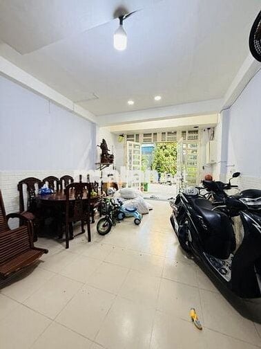 🏡 Nhà 3 Tầng Lê Văn Quới, Hẻm 8M, 4.1X16M, Ở Ngay, 7.5 Tỷ