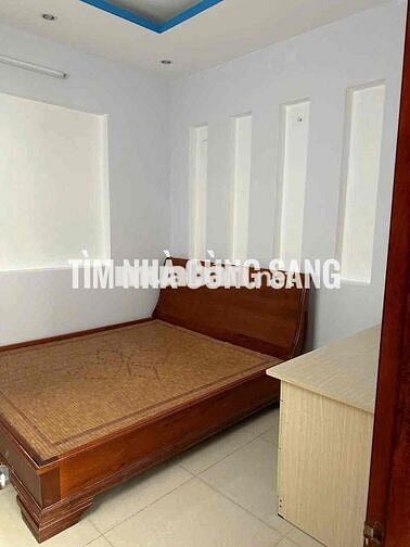 NHÀ HẺM XE TẢI 3 TẦNG 4PN 3WC GẦN CẦU VƯỢT GÒ DƯA CHỢ ĐẦU MỐI