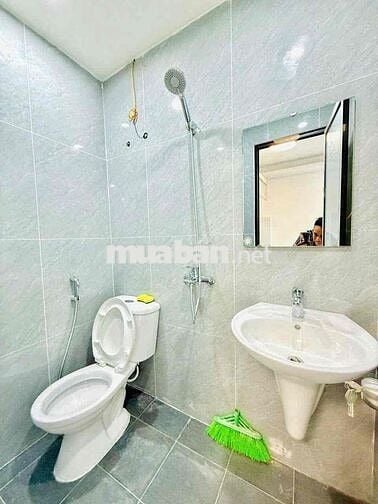 Nhà 2 tầng 22m2 đất Phố Dư Hàng, Lê Chân giá 1,28 tỷ đồng