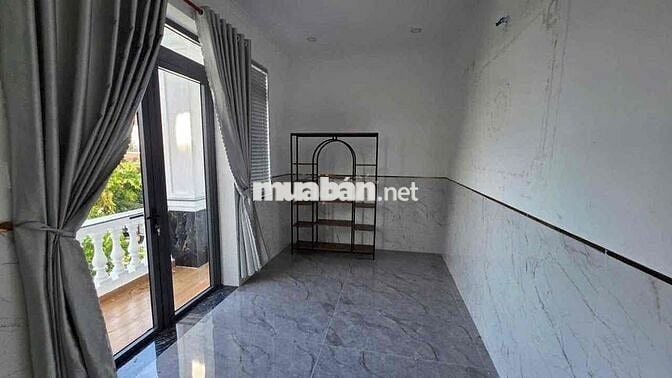 NHÀ ĐẸP CÓ NỘI THẤT GIÁ TỐT KDC NAM LONG