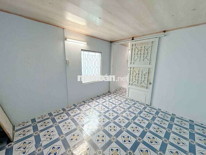 Chủ cần bán gấp nhà 40m2, nhỉnh 4 tỷ, hẻm 30 đường Lâm văn Bền Quận 7