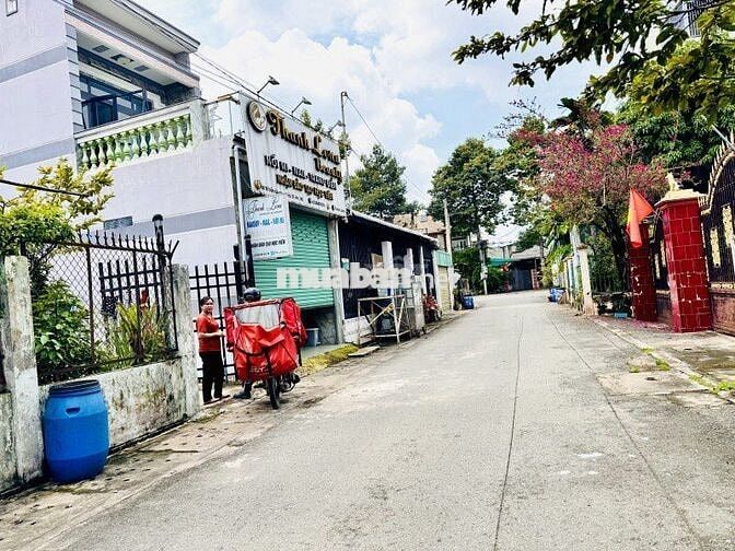 Bán 219m² đất Đông Hòa,SHR đường 2 xe hơi,gần Nhà Thi Đấu Dĩ An