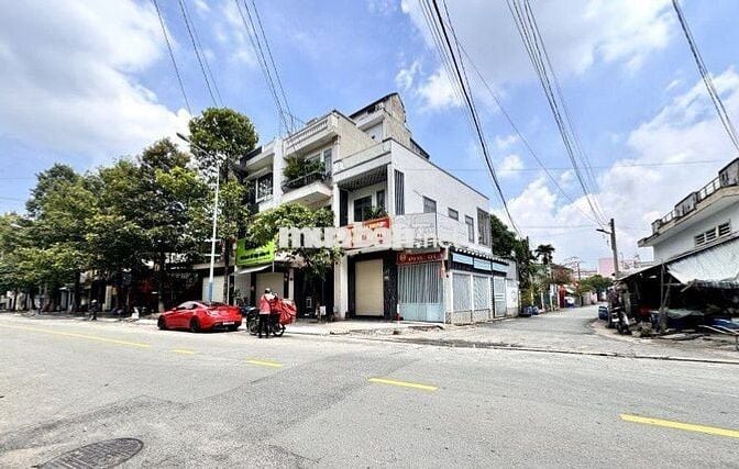 Bán 219m² đất Đông Hòa,SHR đường 2 xe hơi,gần Nhà Thi Đấu Dĩ An