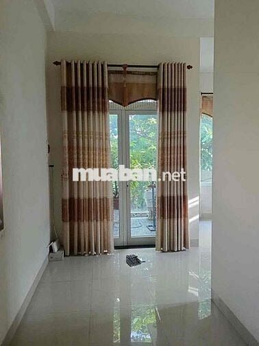 nhà 2 tầng MT Hồ Sỹ Dương 86m2 chỉ 5ty5 TL