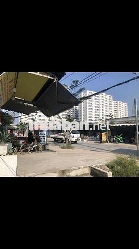 BÁN ĐẤT MẶT TIỀN ( 4,6 * 24 = 110,4m² , có 92m² ODT , có nhà cấp 4. )