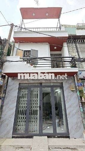 Nhà 3 tầng Hẻm xe hơi vô nhà , mới vali ở ngay , sát MT , Lê Đình Cẩn