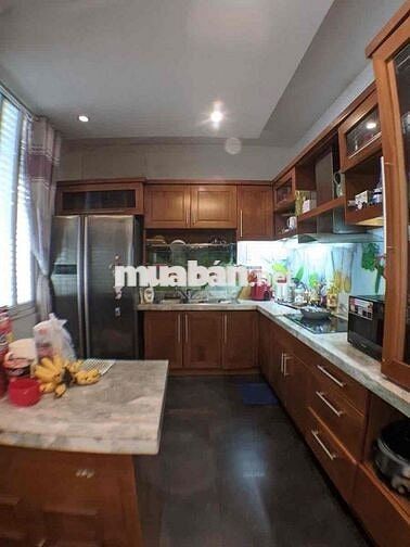 Cho thuê nhà Trệt Hầm 4 Lầu 4x20 Đặng Thuỳ Trâm , Q Bình Thạnh