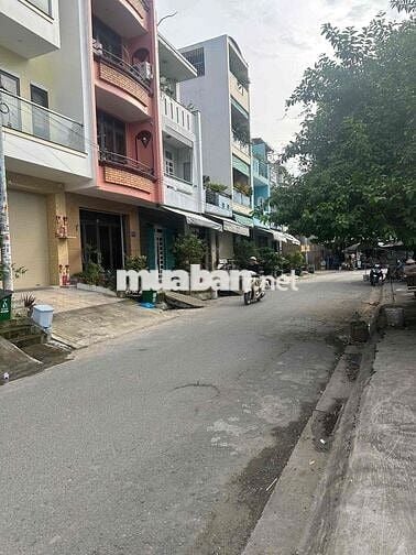 nhà KDC Nam Hùng Vương, mặt tiền chợ, 4x16, 3tấm, sổ hồng, hướng bắc