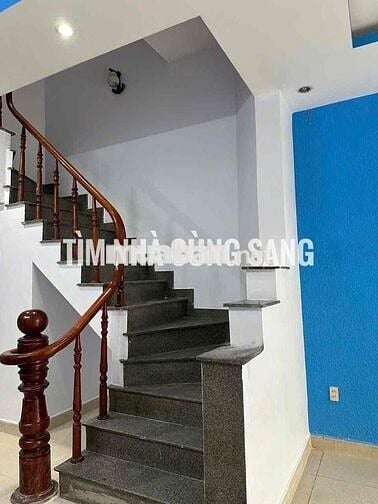 NHÀ HẺM XE TẢI 3 TẦNG 4PN 3WC GẦN CẦU VƯỢT GÒ DƯA CHỢ ĐẦU MỐI