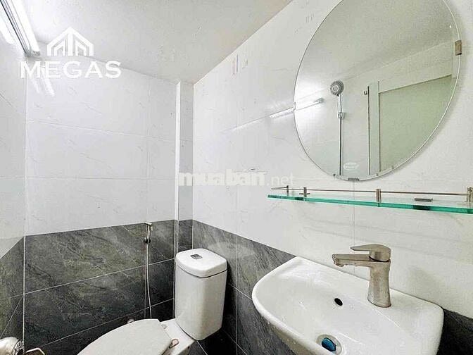 Duplex 1 trệt 1 lầu ngay Bùi Đình Tuý