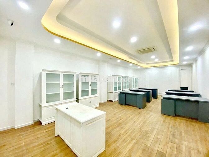 HOT- SIÊU BT góc 2MT KHU PHỐ ẨM THỰC- 28C Hoa Mai P2 PN với DTSD 400m2