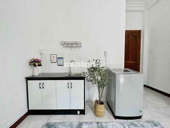 Phòng ban công, xa bếp - Bùi Đình Tuý, Bình Thạnh gần Q1, Q3,Phú Nhuận