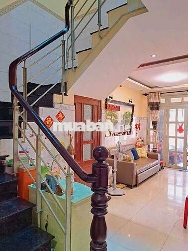 NHÀ 3 TẦNG ĐẸP ( 3,6m x 14m) THÁI PHIÊN Q11