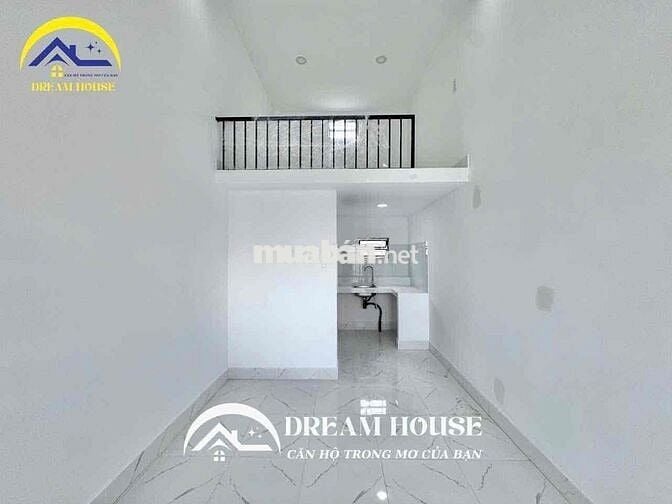 CHO THUÊ PHÒNG CÓ GÁC CAO 2M MỚI XÂY- FREE XE VÀ PHÍ DỊCH VỤ- BAN CÔNG