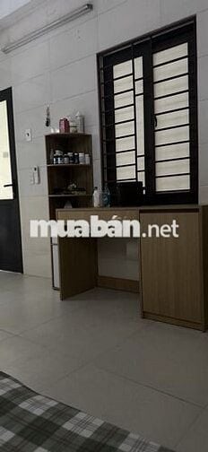 Sang lại phòng trọ full nội thất cho thuê 2.8tr