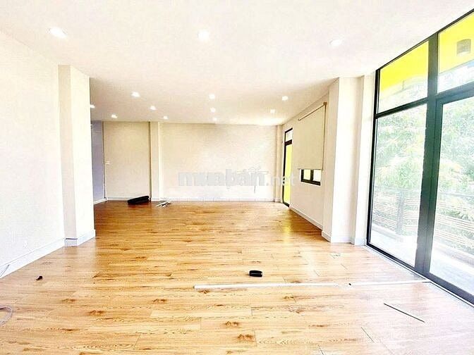 HOT- SIÊU BT góc 2MT KHU PHỐ ẨM THỰC- 28C Hoa Mai P2 PN với DTSD 400m2