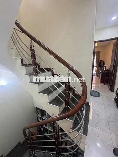Nhà rộng , ngõ to tại La Khê,Hà Đông, 53m,4 tẩng chỉ nhỉnh 7 tỷ