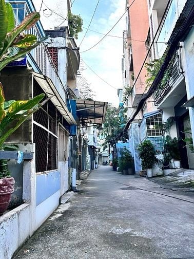BÁN NHÀ CHÍNH CHỦ – Q.11 (56m2)_TRỊNH ĐÌNH TRỌNG - 4,3X12, HXH