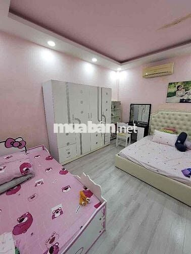 Bán Nhà Ngang 5mx11m 💥 2 Phòng Ngủ _ Ngay Hoàng Hoa Thám- Phú Nhuận