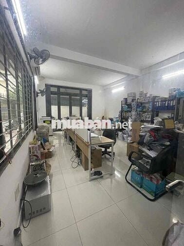 Cho thuê nhà HẺM XE TẢI 8x16 Trệt 1 lầu Ba Tháng Hai , Quận 10