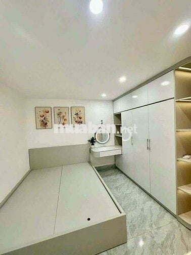 Tập thể Bùi Ngọc Dương 2 thoáng, kinh doanh ô tô đỗ cửa 2PN 2WC 70m2 T