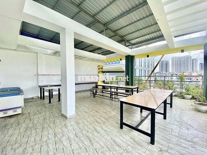 HOT- SIÊU BT góc 2MT KHU PHỐ ẨM THỰC- 28C Hoa Mai P2 PN với DTSD 400m2