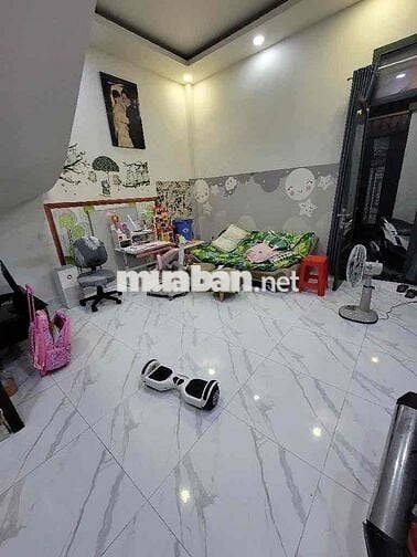 Bán Nhà Ngang 5mx11m 💥 2 Phòng Ngủ _ Ngay Hoàng Hoa Thám- Phú Nhuận