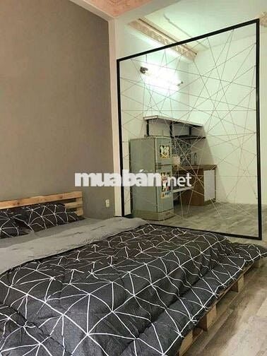 Studio 1 pn tách bếp có full nội thất có ban công  10p ra tới quận 1