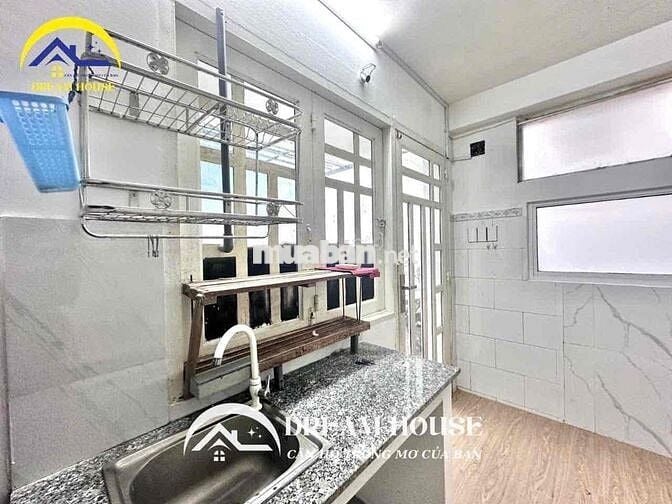 PHÒNG TRỆT THOÁNG MÁT,ĐỦ NỘI THẤT,SẠCH SẼ NGAY AOEN TÂN PHÚ