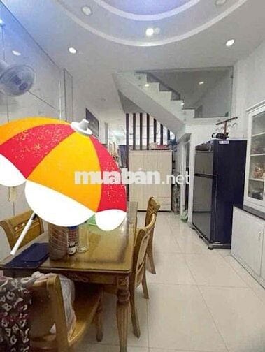 NHÀ ĐƯỜNG HÀN THUYÊN - 1T1L - SÁT GA METRO