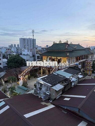 PENTHOUSE 2 PHÒNG NGỦ 60M2 TÁCH BẾP SÂN THƯỢNG SIÊU RỘNG-FULL NỘI THÂT
