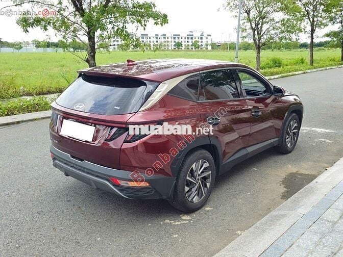 Hyundai Tucson 2.0 AT Đặc biệt 2022 - 735 Triệu