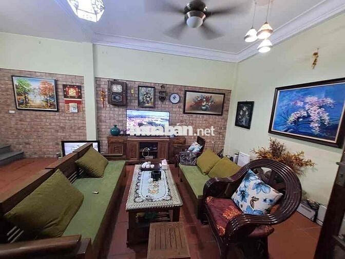 Bán nhà đẹp Ngọc Thụy, Long Biên diện tích 66m2 mặt tiền 8m3 ngõ ô tô