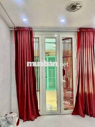 Nhà Nguyên Căn Sẵn Nội Thất Đường Cao Đạt - 2PN 2WC - 3x8m