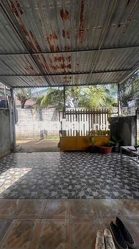 nhà chính chủ,123.9m2 , sẵn sổ , ngang hơn 5m, đất vuông vức