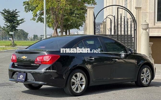 Chevrolet Cruze 2018 LTZ 1.8L - 6000 km