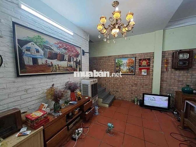 Bán nhà đẹp Ngọc Thụy, Long Biên diện tích 66m2 mặt tiền 8m3 ngõ ô tô