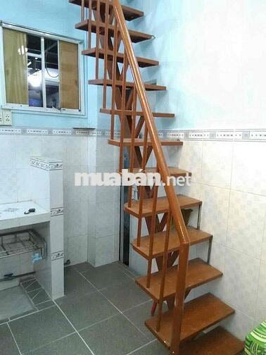 Nhà cho thuê trong hẻm Q8 Phạm Thế Hiển. Ngang 4m dài 6m, 1 lầu