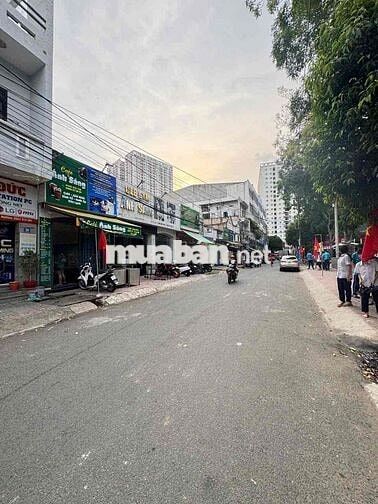 Cho thuê nhà mặt tiền kinh doanh an bình dĩ an bình dương