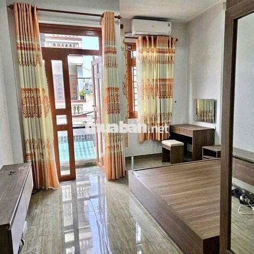 NHÀ CHO THUÊ FULL NỘI THẤT 4PN - GẦN NGÃ TƯ GÒ MÂY